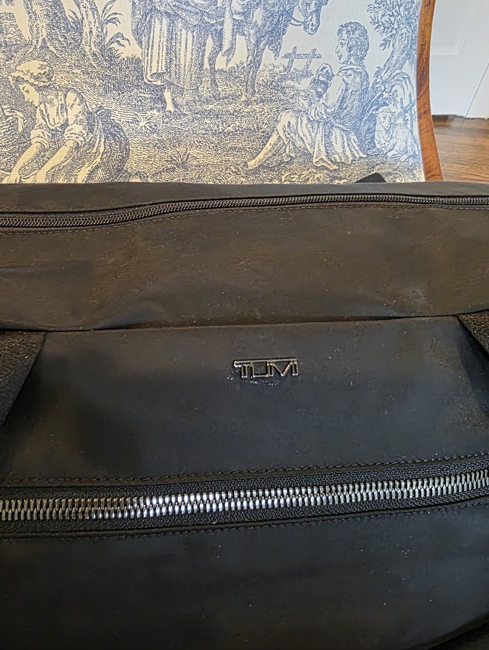 Tumi Voyageur Contine Weekender Duffle Tote - Picture 15 of 16